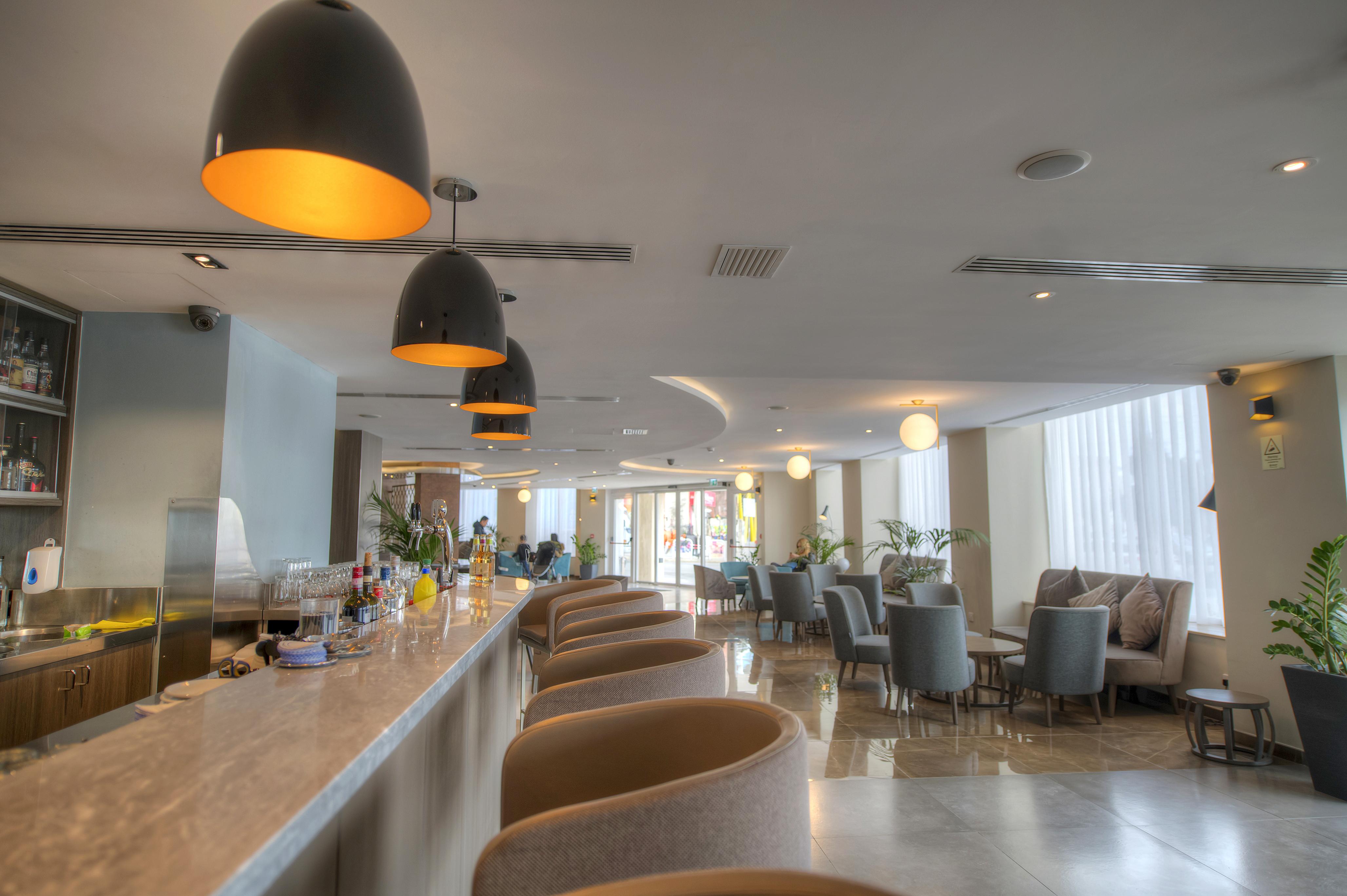 Waterfront Hotel