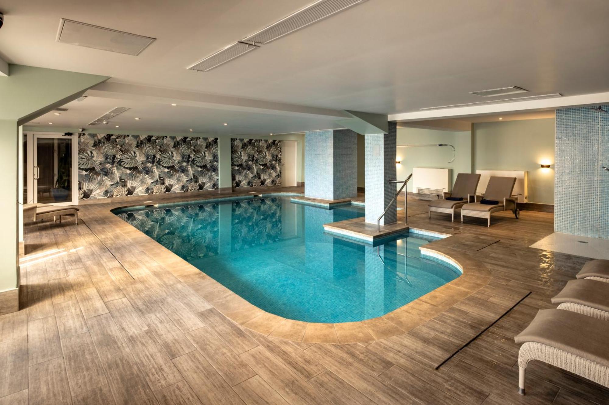 Hotel Waterfront 4*